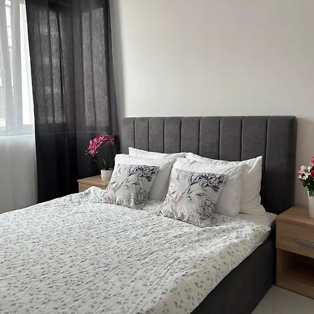 Casa Rosa By Vistay Residences Sofia - With Free Secured Parking Apartman *