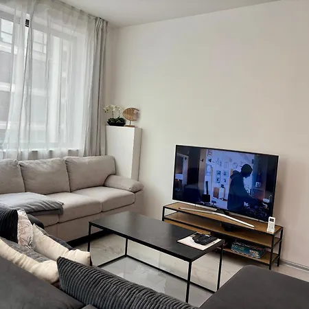 Casa Rosa By Vistay Residences - With Free Secured Parking Sofia
